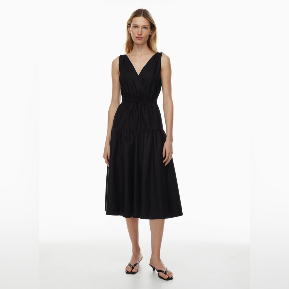 Black poplin dress